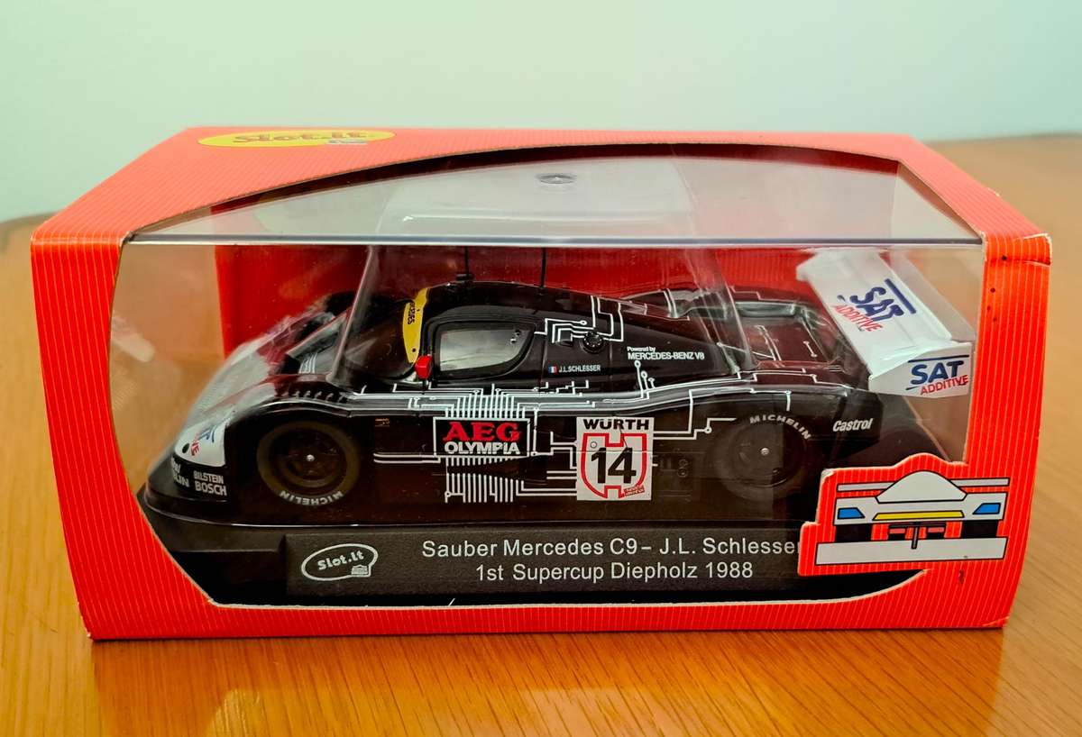 Slot.It Sauber Mercedes C9 1988 Analogue Slot Car 1/32