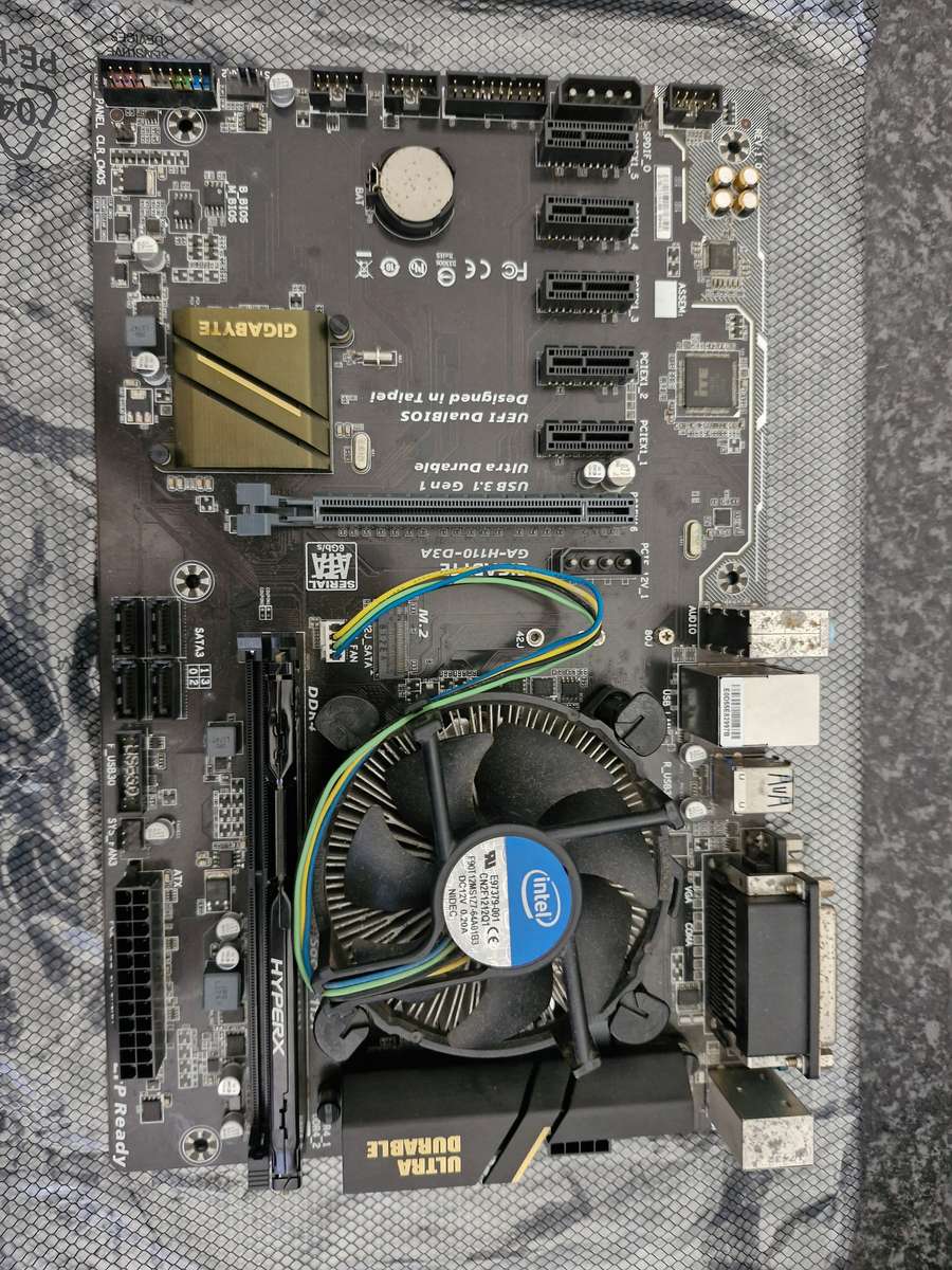 Gigabyte H110, i5 6500T, 8GB Ram combo