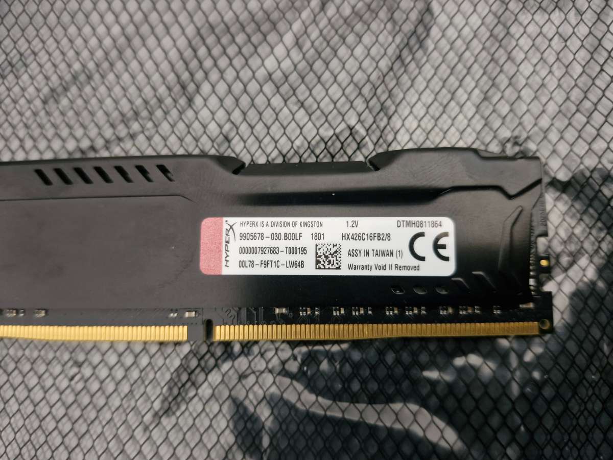 Gigabyte H110, i5 6500T, 8GB Ram combo