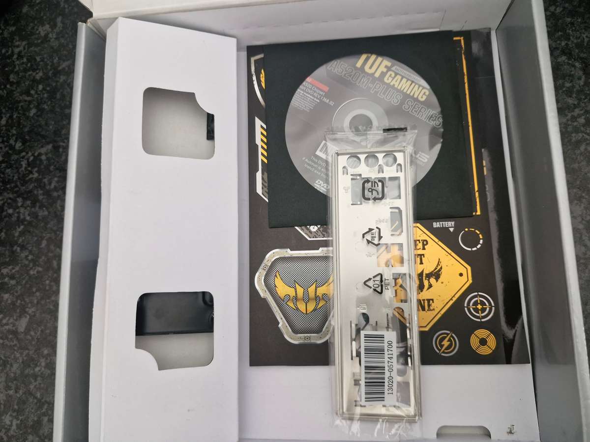 Asus Tuf A520M, 3800X , 32GB Ram Combo