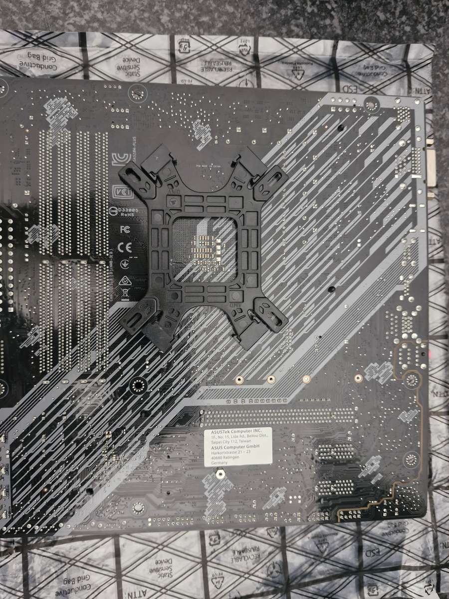 Asus Tuf A520M, 3800X , 32GB Ram Combo