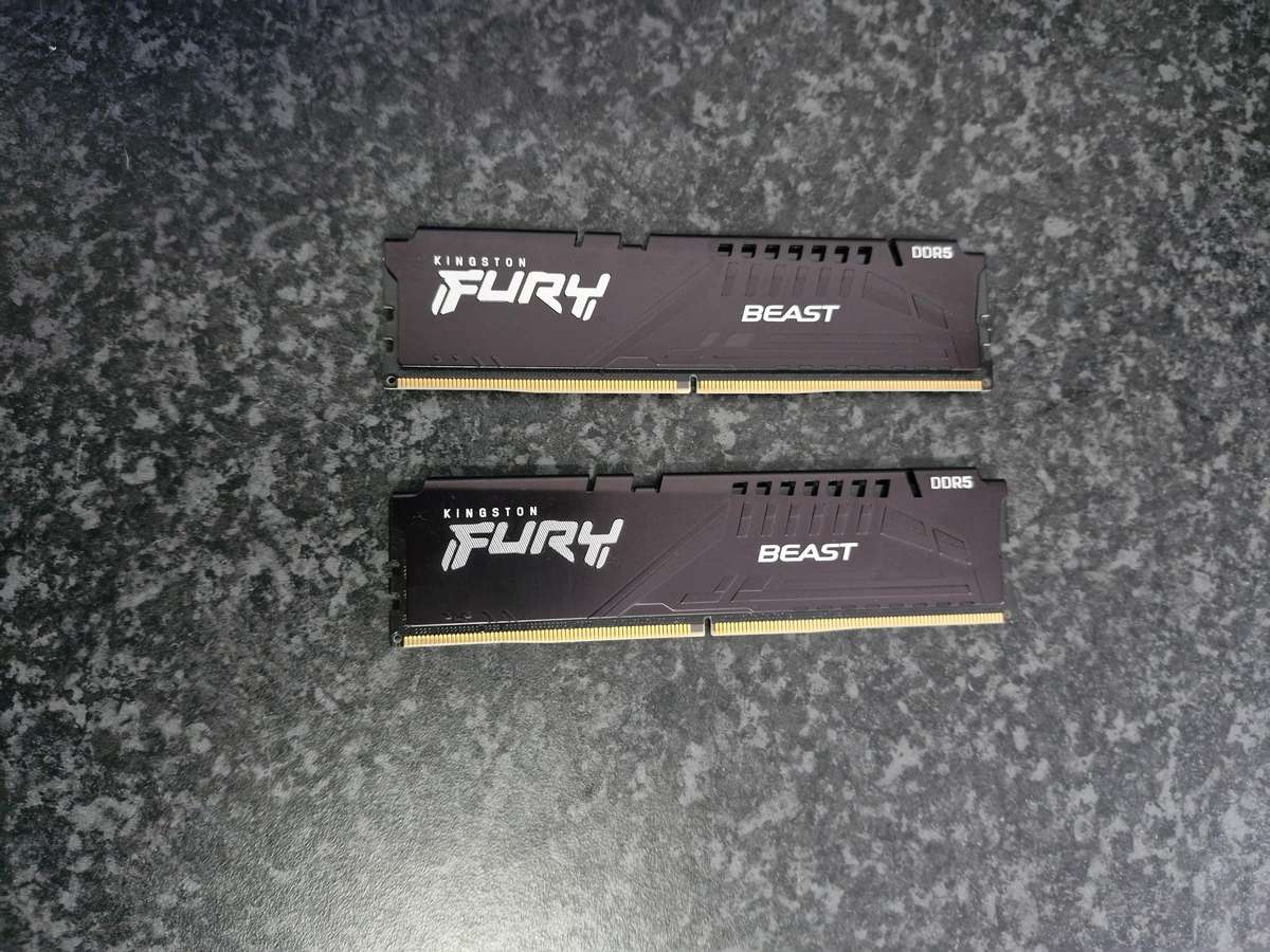 Kingston Fury DDR5 32GB (16GB x2 ) Ram