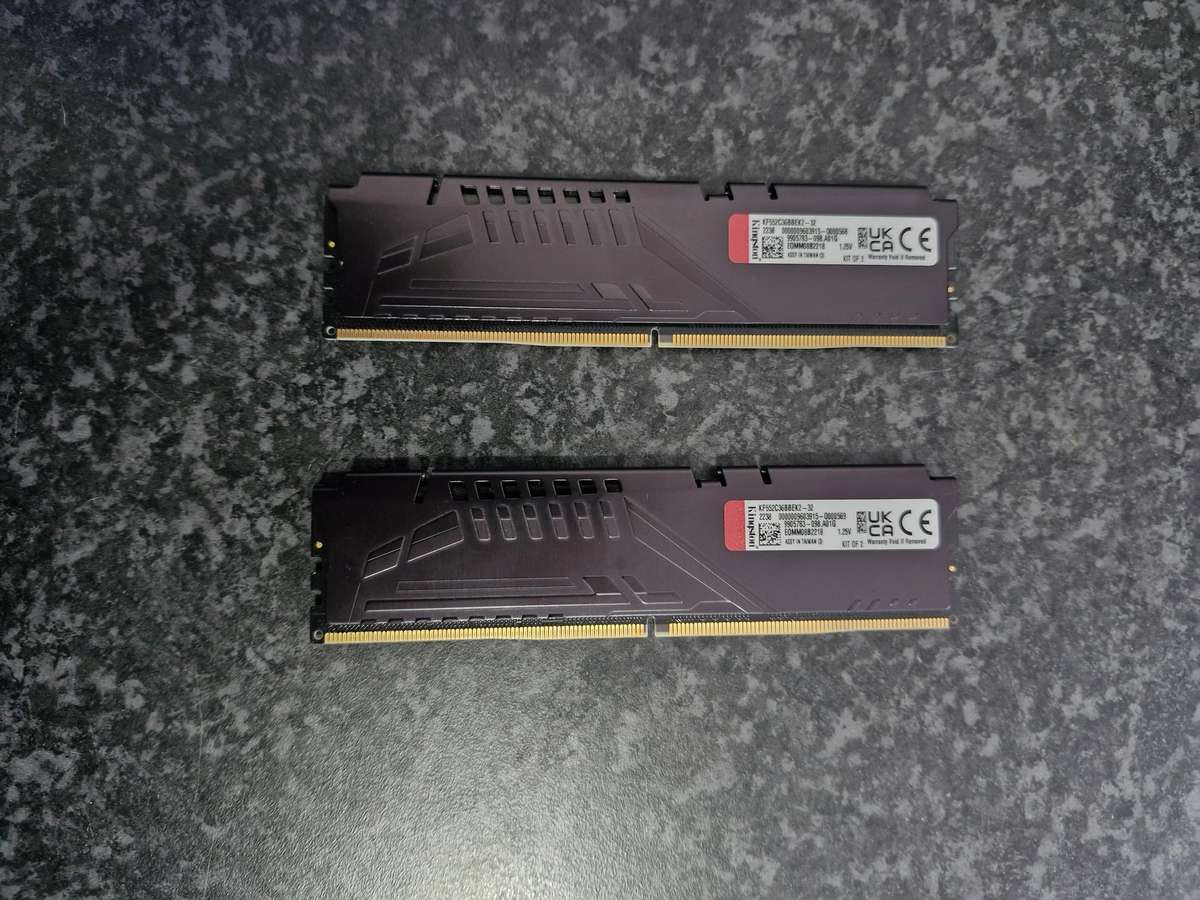 Kingston Fury DDR5 32GB (16GB x2 ) Ram