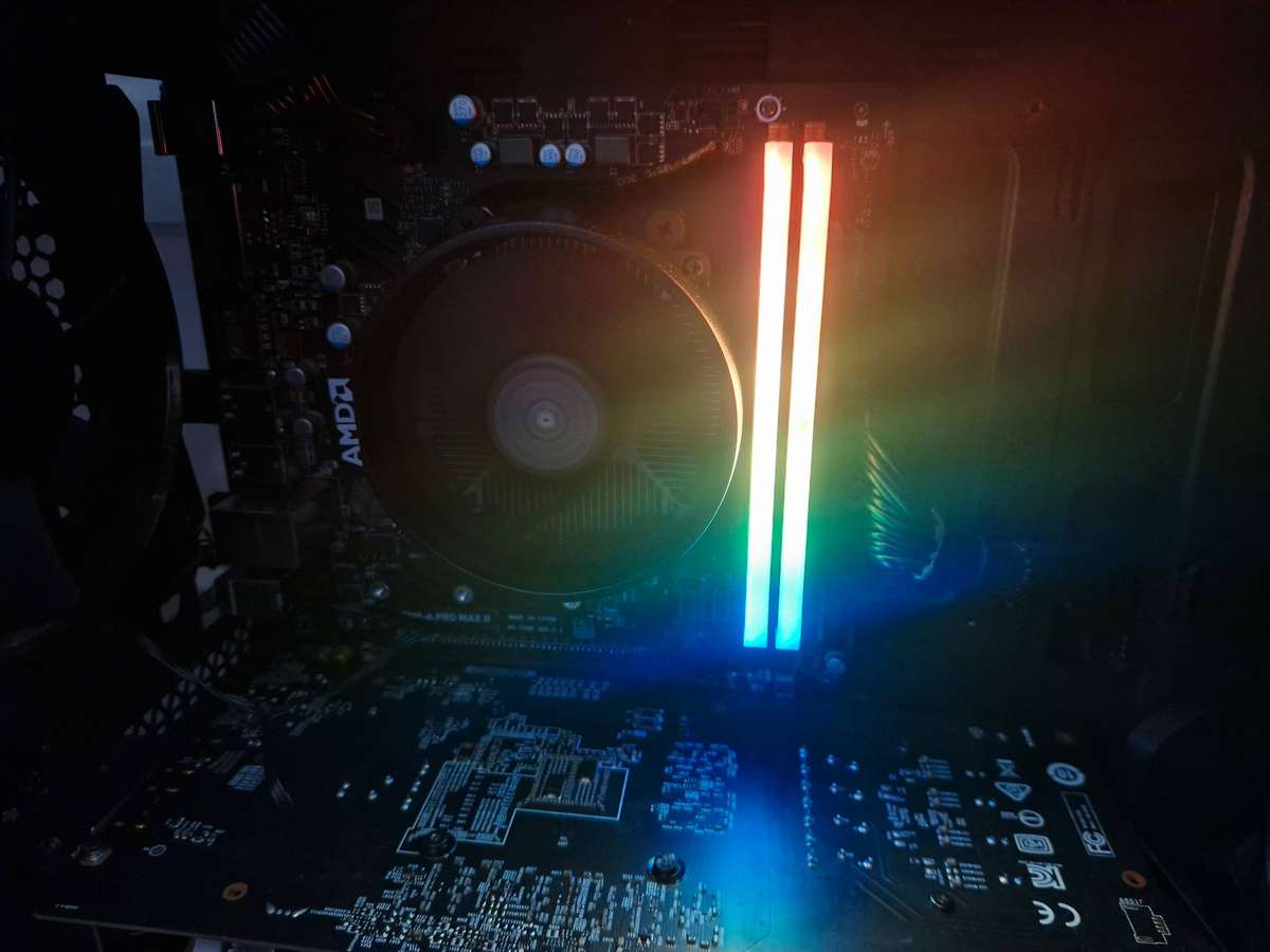 MSI B450, Ryzen 5500, 16GB Ram combo