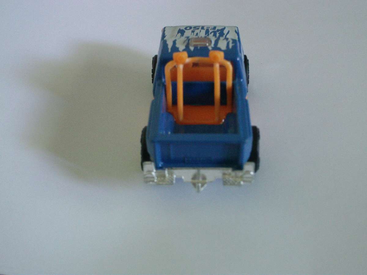 Matchbox MB55 Flareside Pickup China