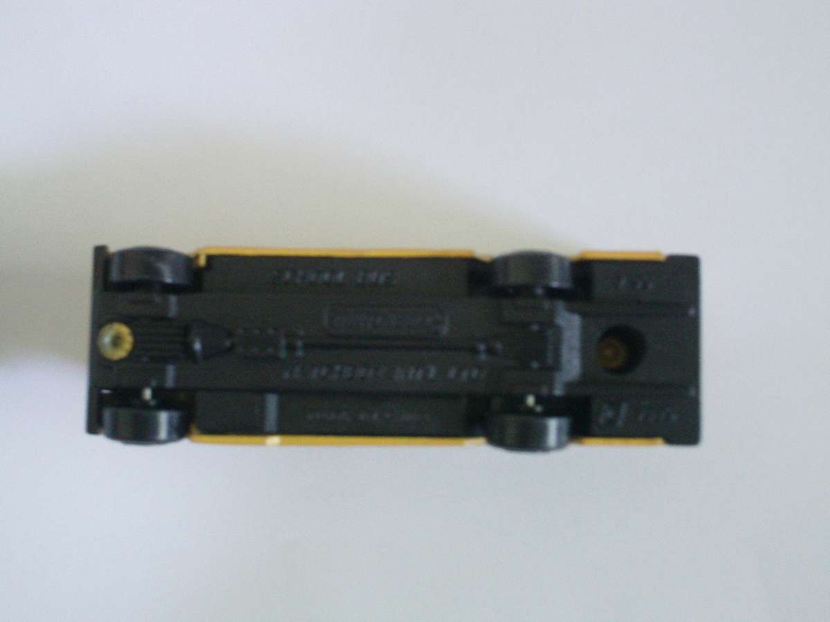 Matchbox MB47 School Bus 1985 China