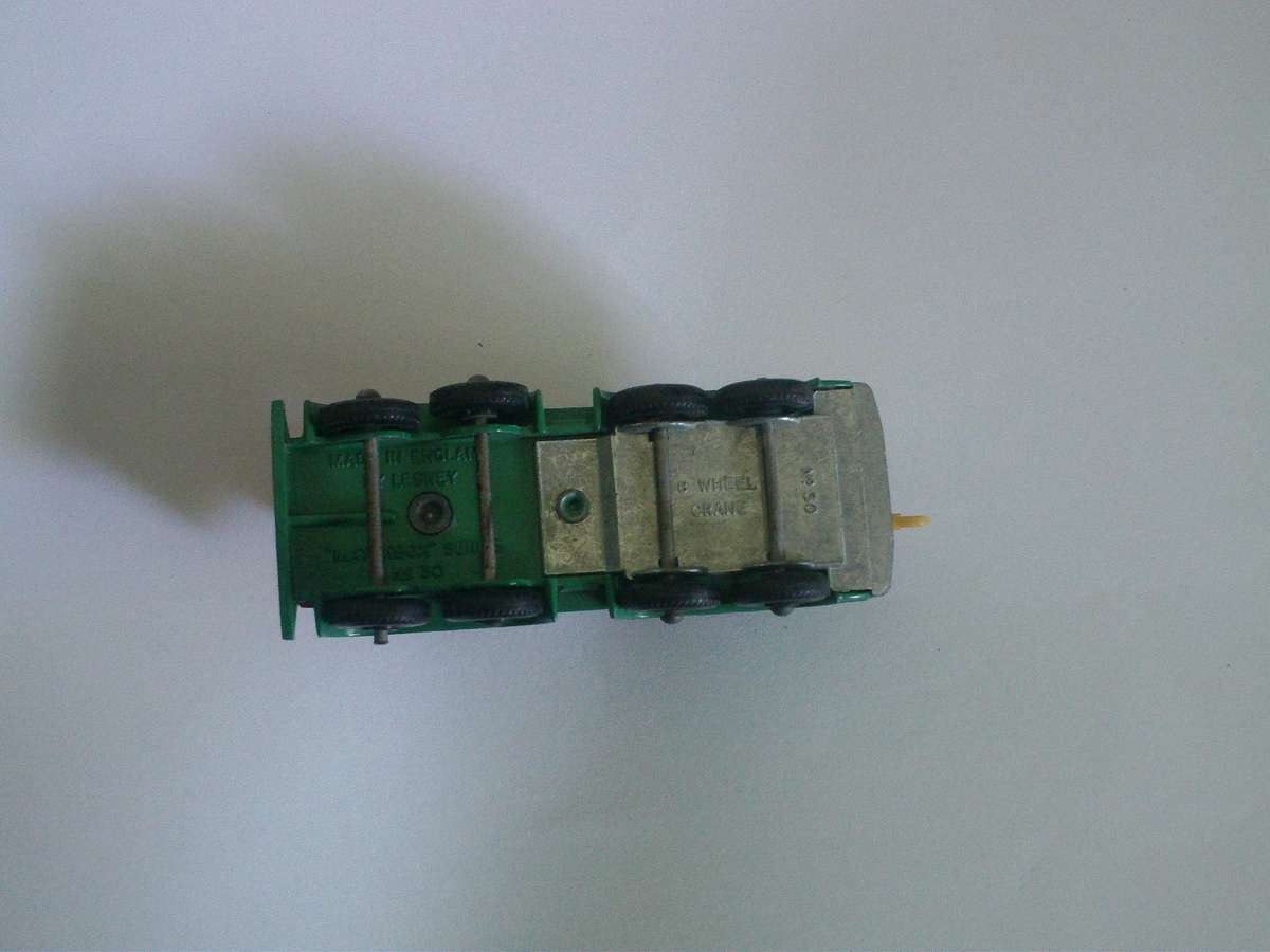 Matchbox Regular Wheels 8 Wheel Crane Lesney England #30c