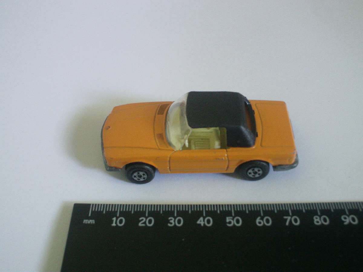 Matchbox Superfast Mercedes 350SL Lesney England #6e