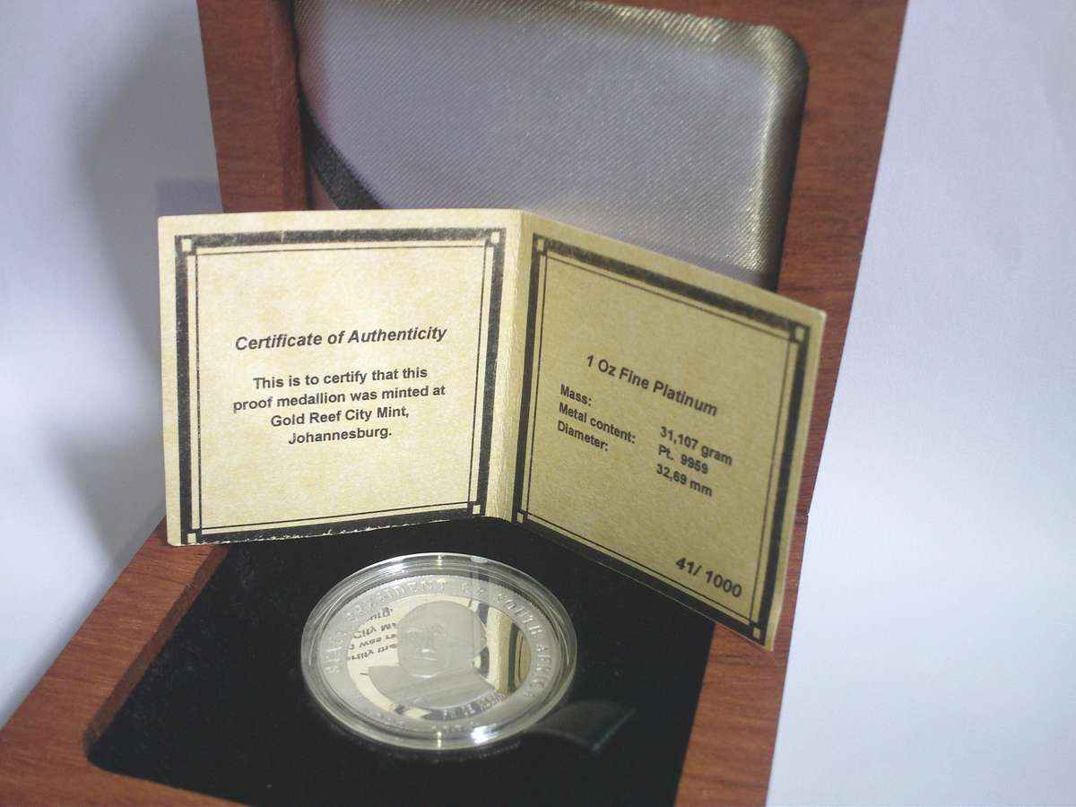 Reserved for shaheenism FW De Klerk 1oz Fine Platinum - Initiation of the Peaceful Transition in SA