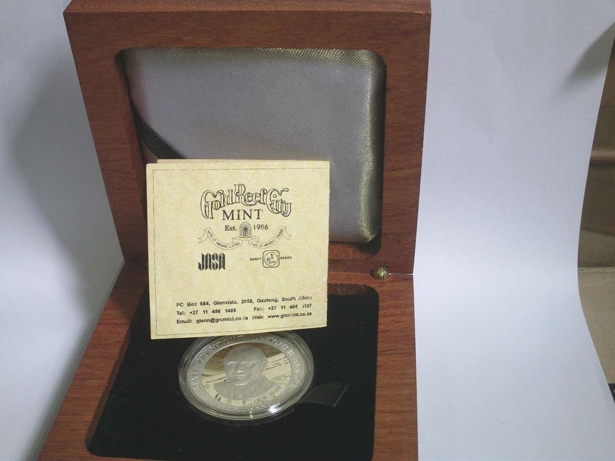 Reserved for shaheenism FW De Klerk 1oz Fine Platinum - Initiation of the Peaceful Transition in SA