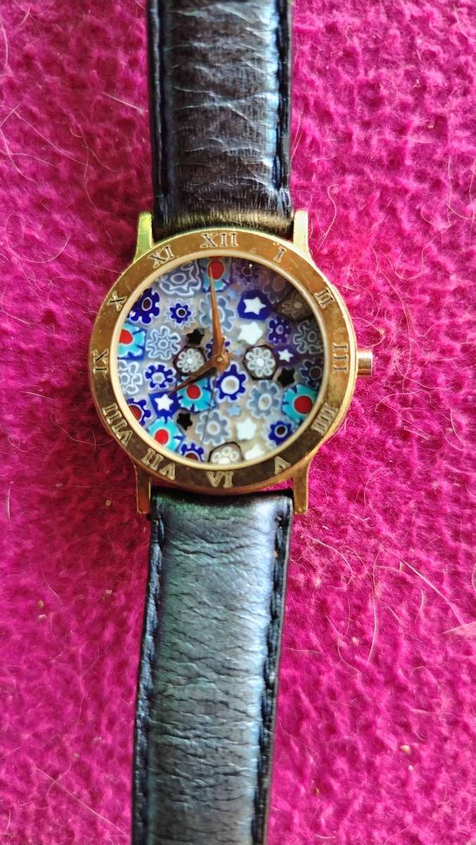 WOMANS BRACELET WATCH