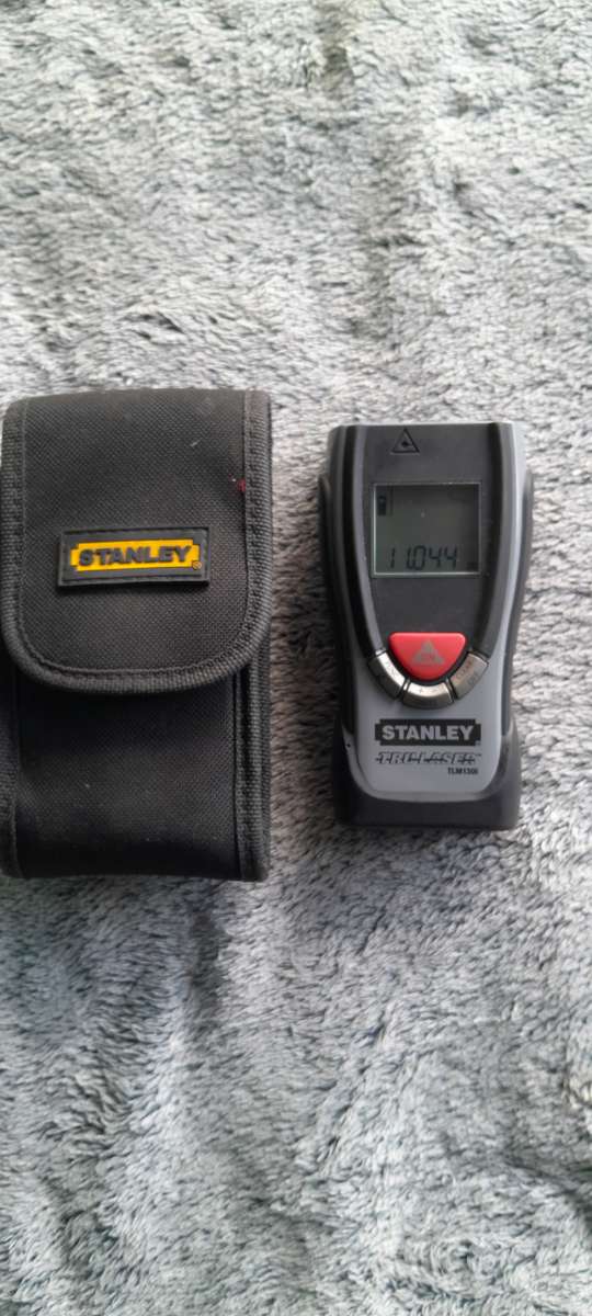 STANLEY LASER MEASURER TLM130i