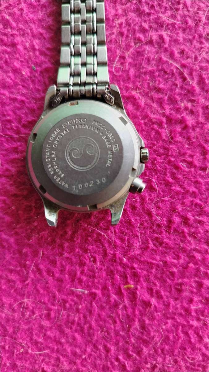 SEIKO KINETIC TITANIUM WOMANS WATCH