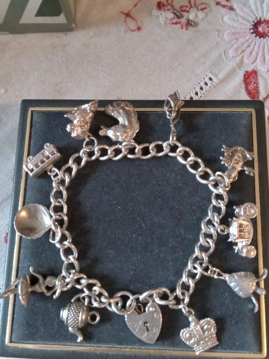 Vintage Sterling Silver Charm Bracelet