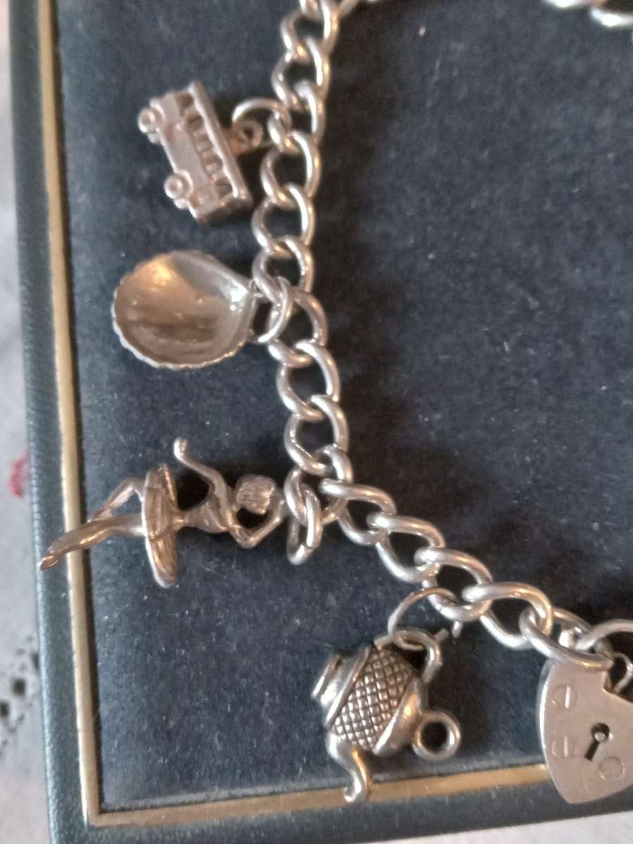 Vintage Sterling Silver Charm Bracelet