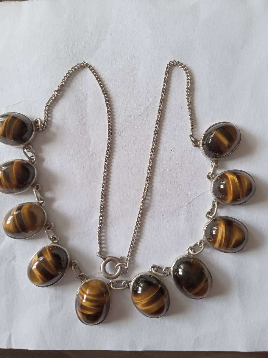 Vintage Sterling Silver And Tiger's Eye Necklace