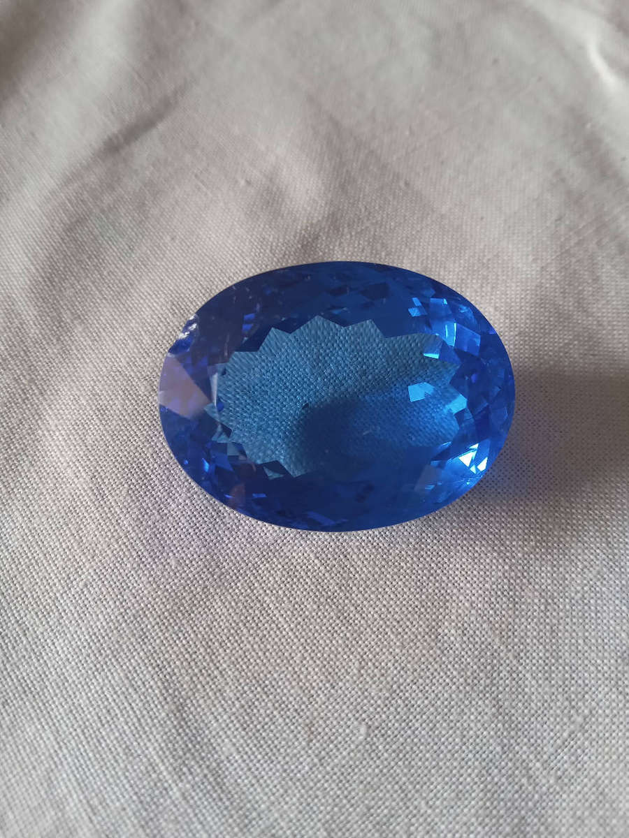 Large Sparkling 78ct Royal Blue Quartz Gemstone