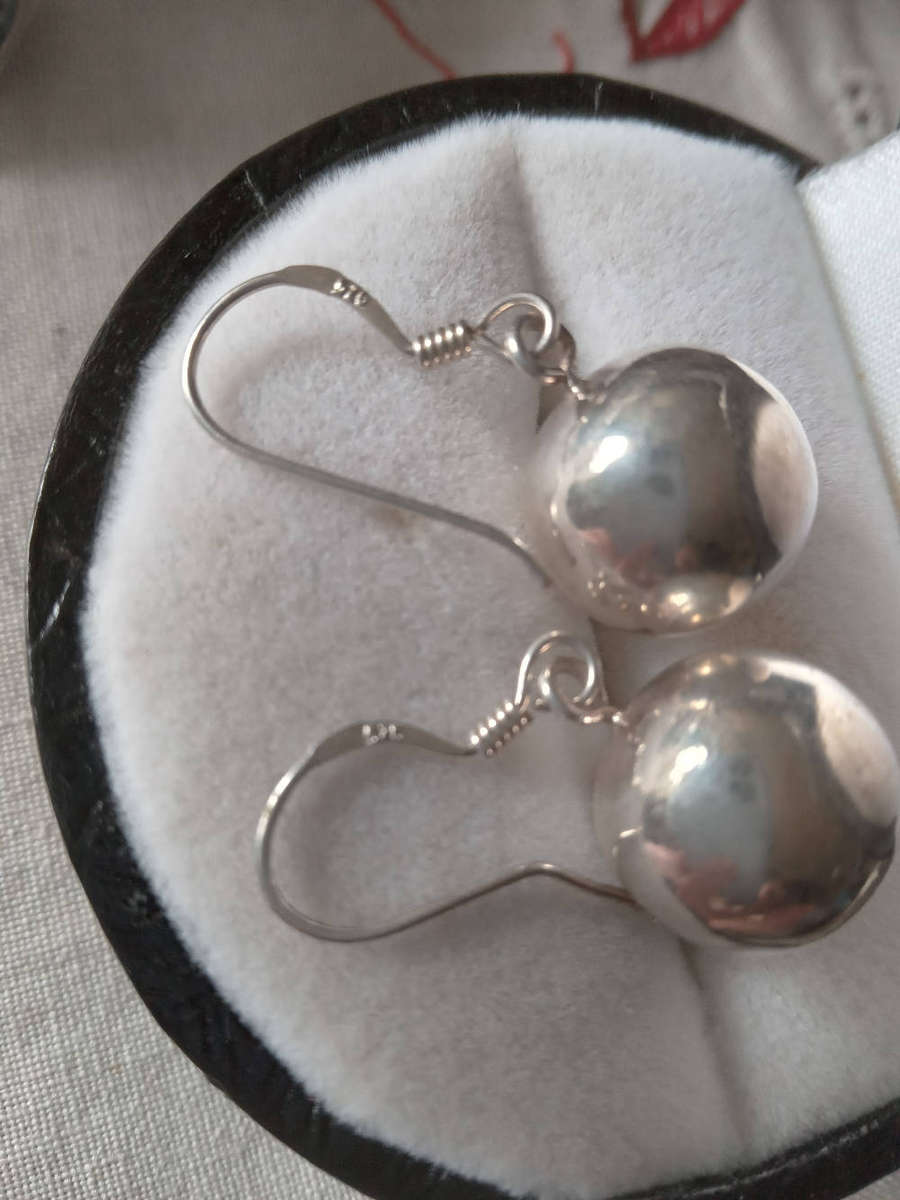 A Pair Of Sterling Silver Ball Earrings