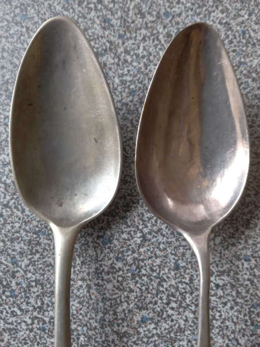 Two Antique Silver Teaspoons - (20.4g)