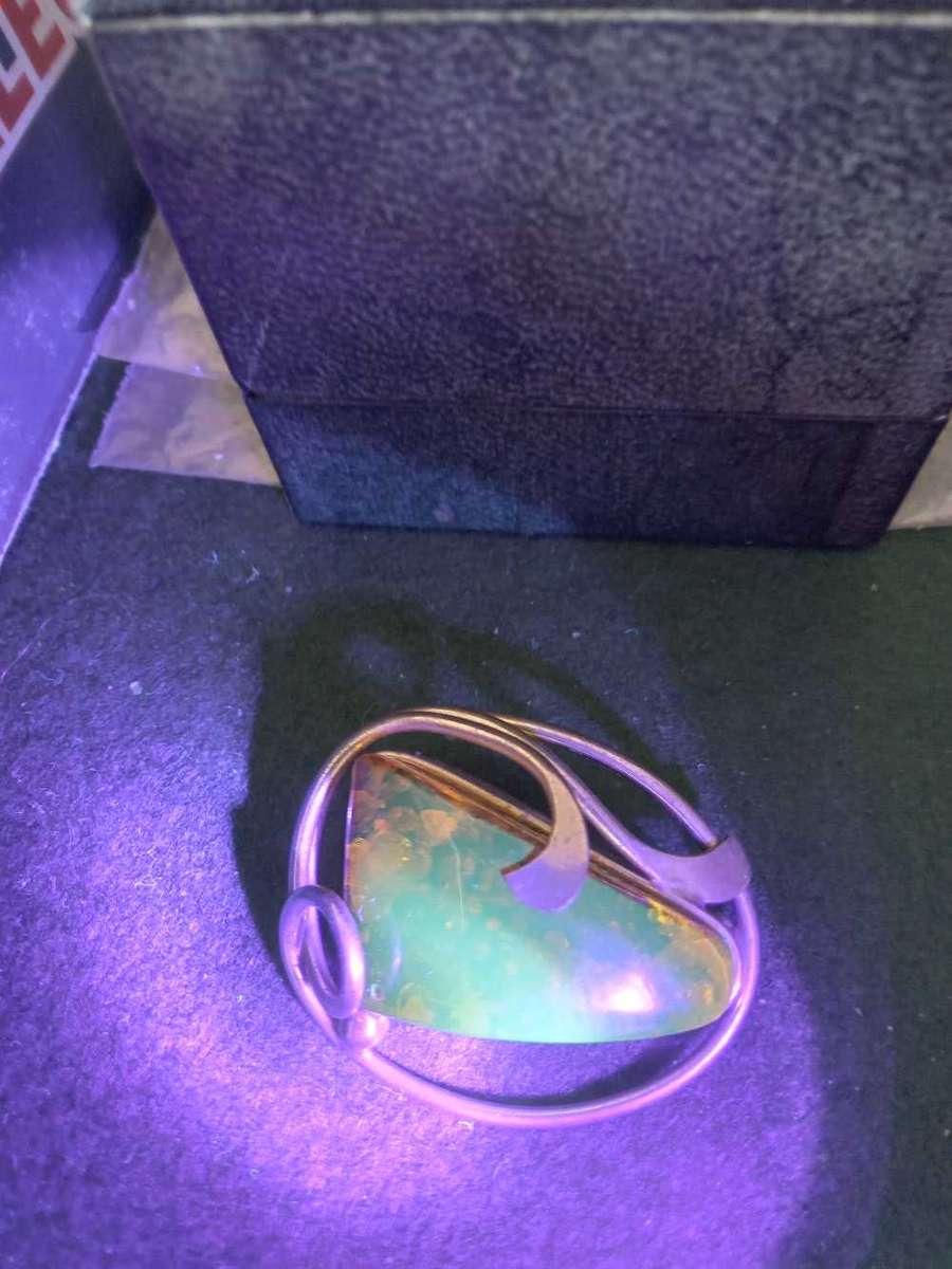 Vintage Modernist Amber Brooch