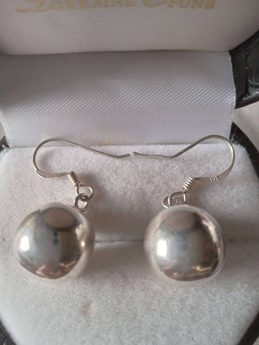 A Pair Of Sterling Silver Ball Earrings