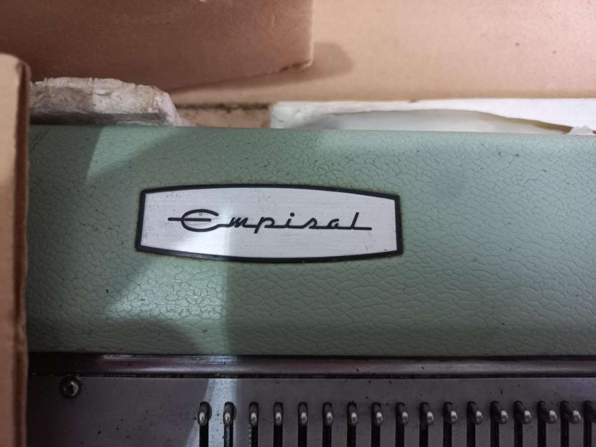 Portable Empisal Knitting Machine