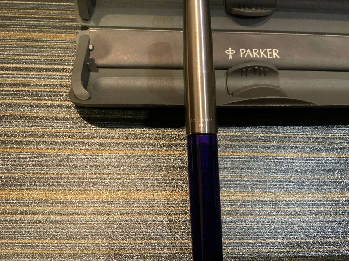 Parker Frontier ballpoint pen - Blue Translucent