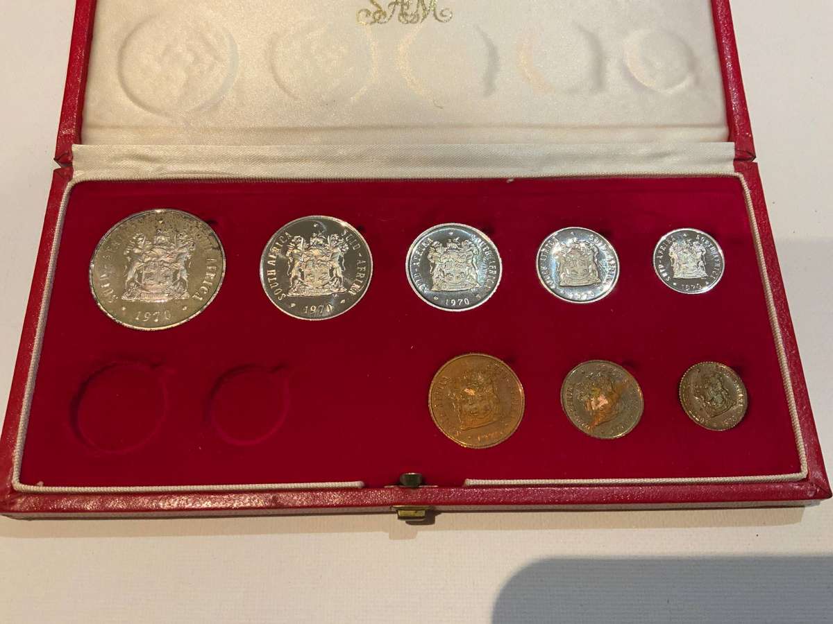 1970 RSA Long Proof Set with no Gold Coins