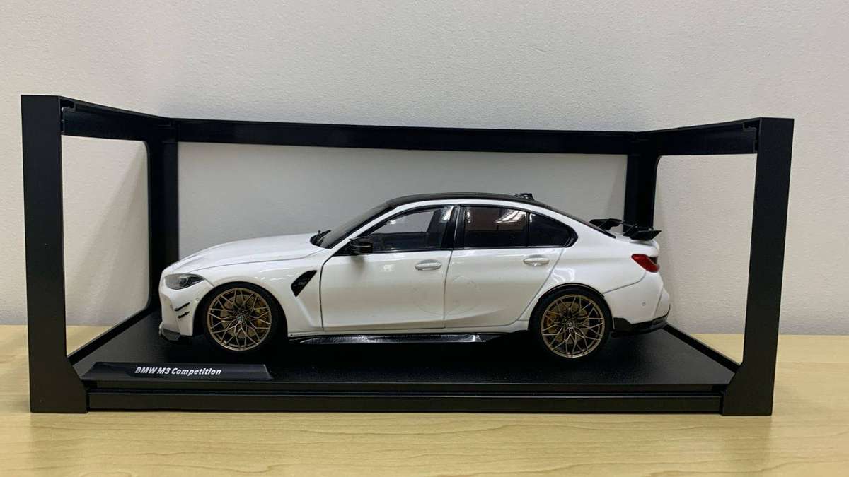 BMW M3 (G80) WHITE with PERFORMANCE PARTS - 1:18 by Solido - (Die cast)