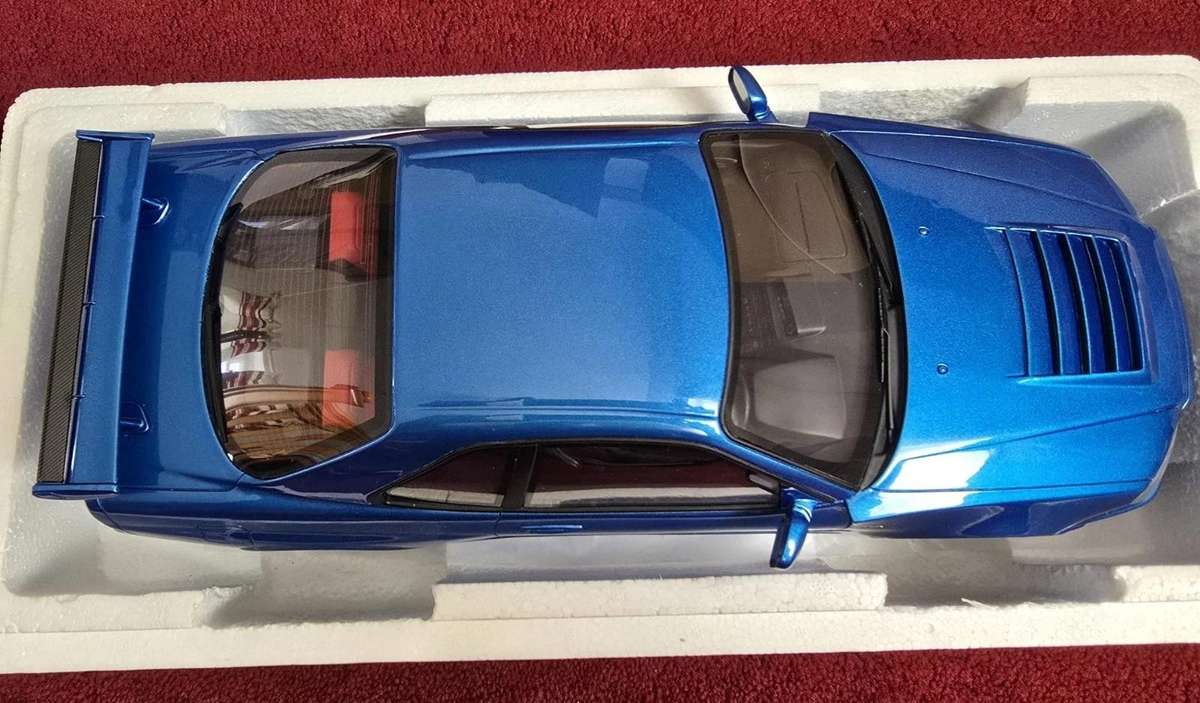 1:12 Nissan GT-R R34 Z-Tune Bayside blue metallic 2005 by OTTO mobile
