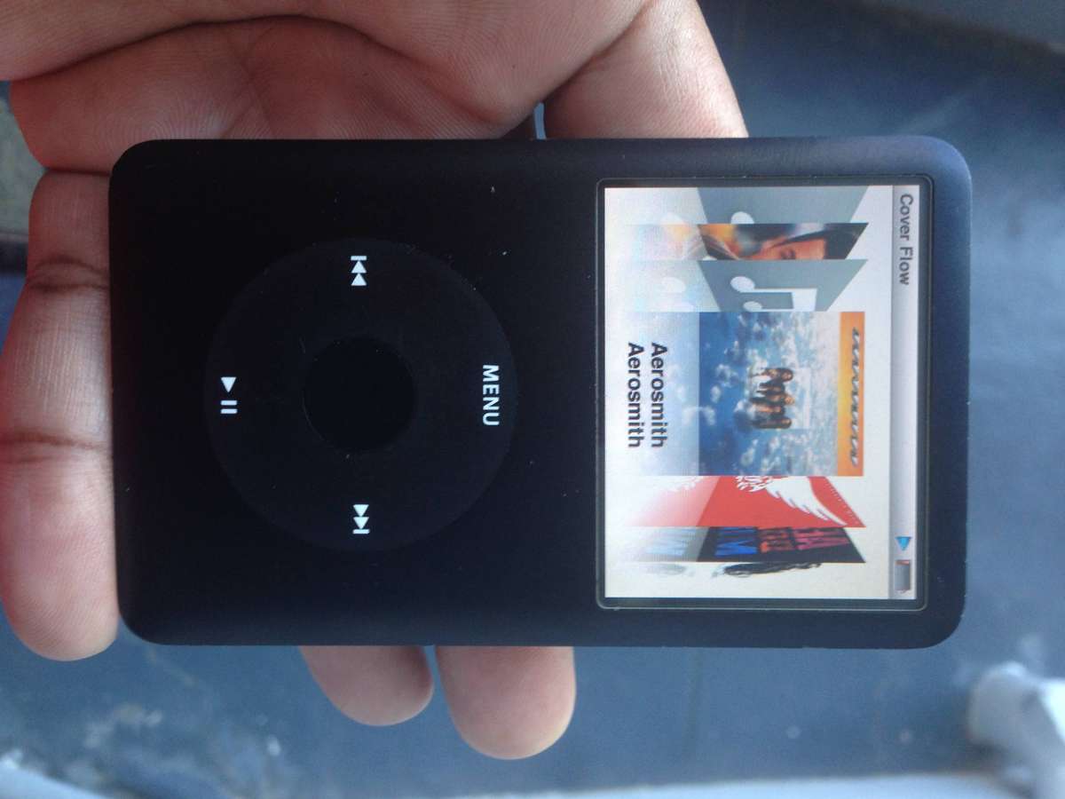 Apple iPod Classic 80GB (Model A1238) 6th gen