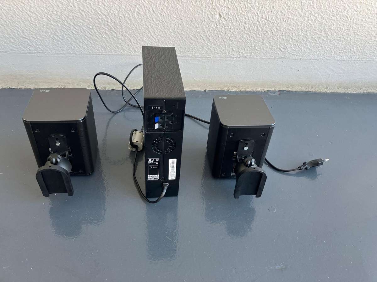 LG SPK8-S, 140W, 2ch Soundbar Rear Speaker