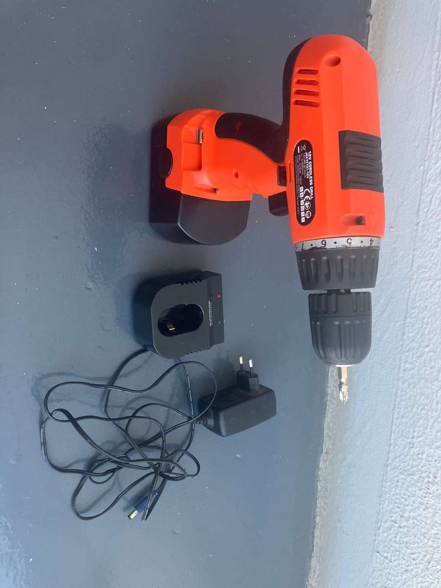 Stramm cordless drill