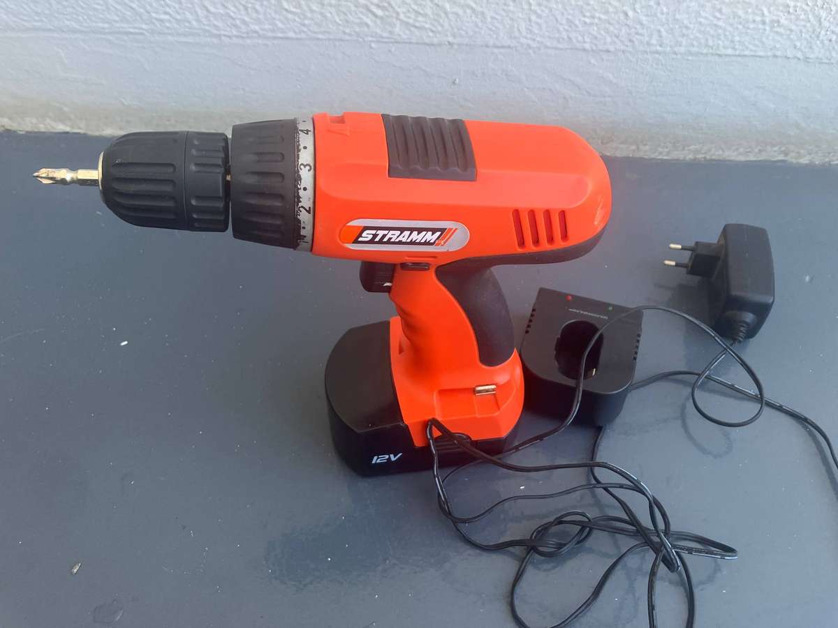Stramm cordless drill