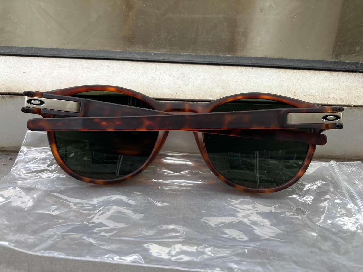 Unisex driving /travelling Sunglassess