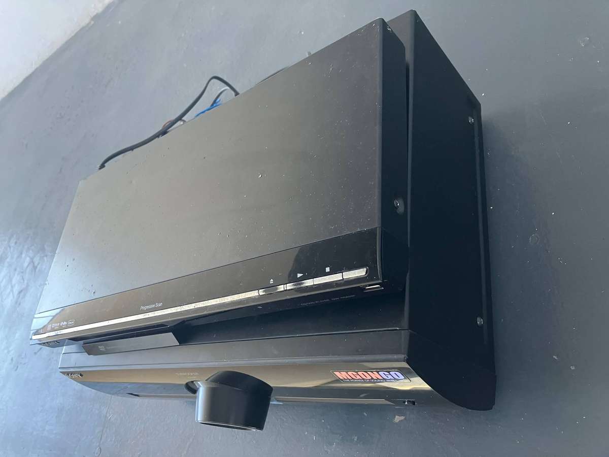 Sony MGONGO SUBWOOFER AMPLIFIER WITH DVD