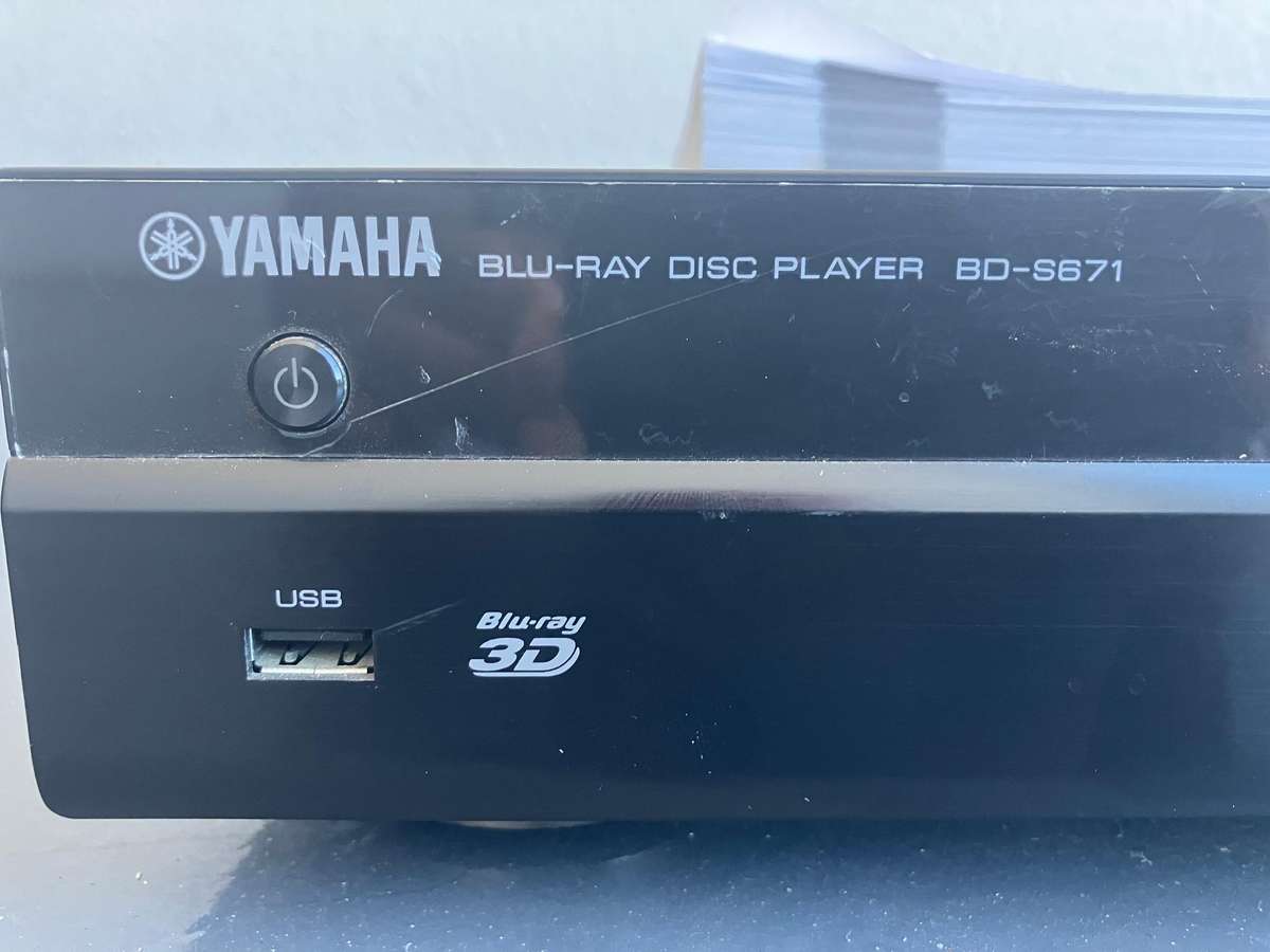 Yamaha 3D Blueray player BDS671