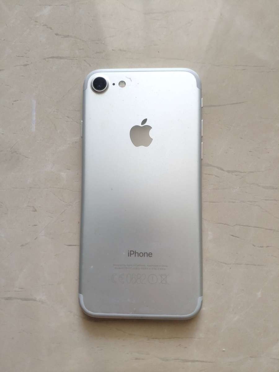 iPhone 7 32GB