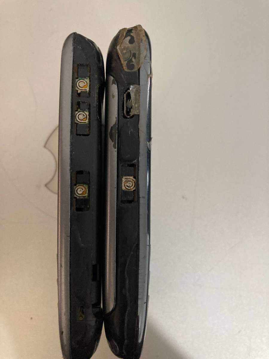 CAT Blackberry phones for parts or repair