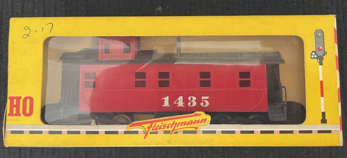 HO MODEL TRAINS - FLEISCHMANN ROLLING STOCK - CABOOSE
