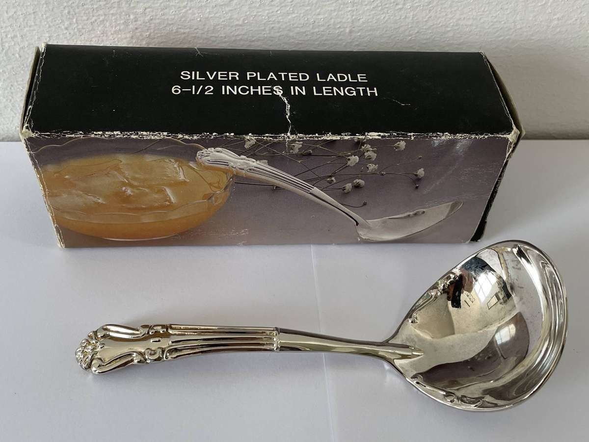 SILVER PLATED LADDLE IN BOX - 16.5CM LENGTH