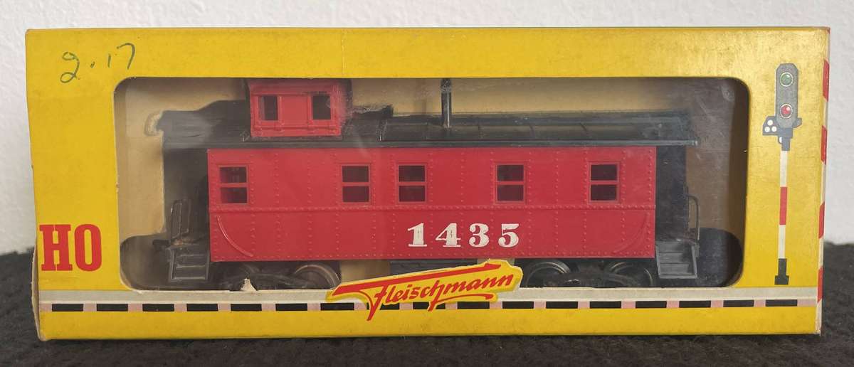 HO MODEL TRAINS - FLEISCHMANN ROLLING STOCK - CABOOSE