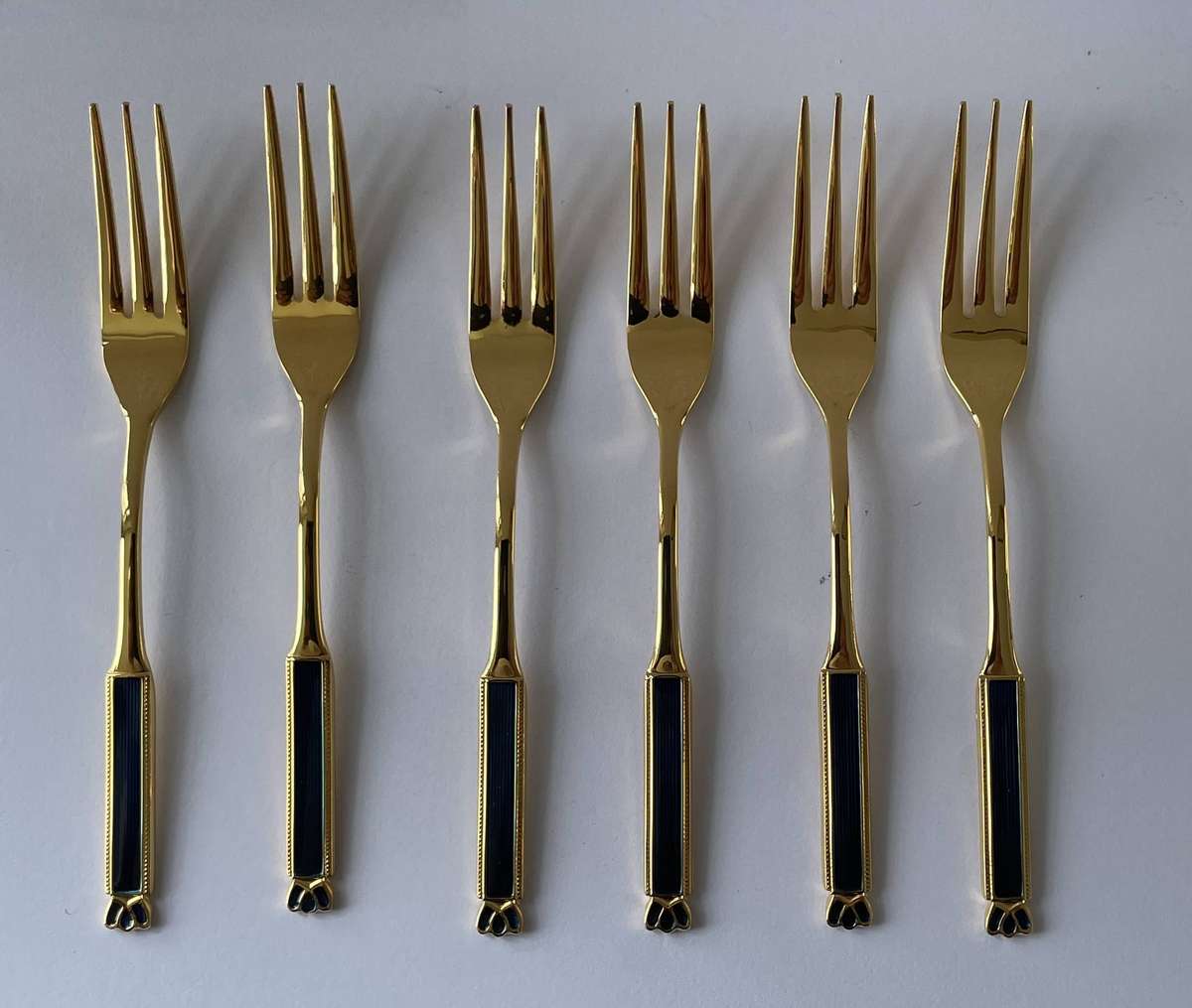 EETRITE 24CT GOLD PLATED ROYAL ALBERT HEIRLOOM 6 CAKE FORKS