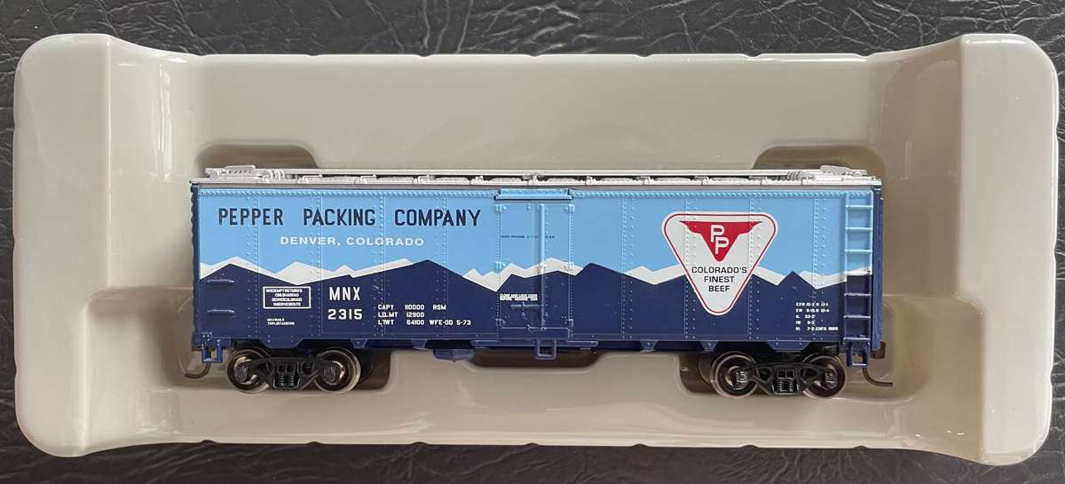 HO MODEL TRAINS - ATHEARN ROLLING STOCK - PEPPER PACKING COMPANY