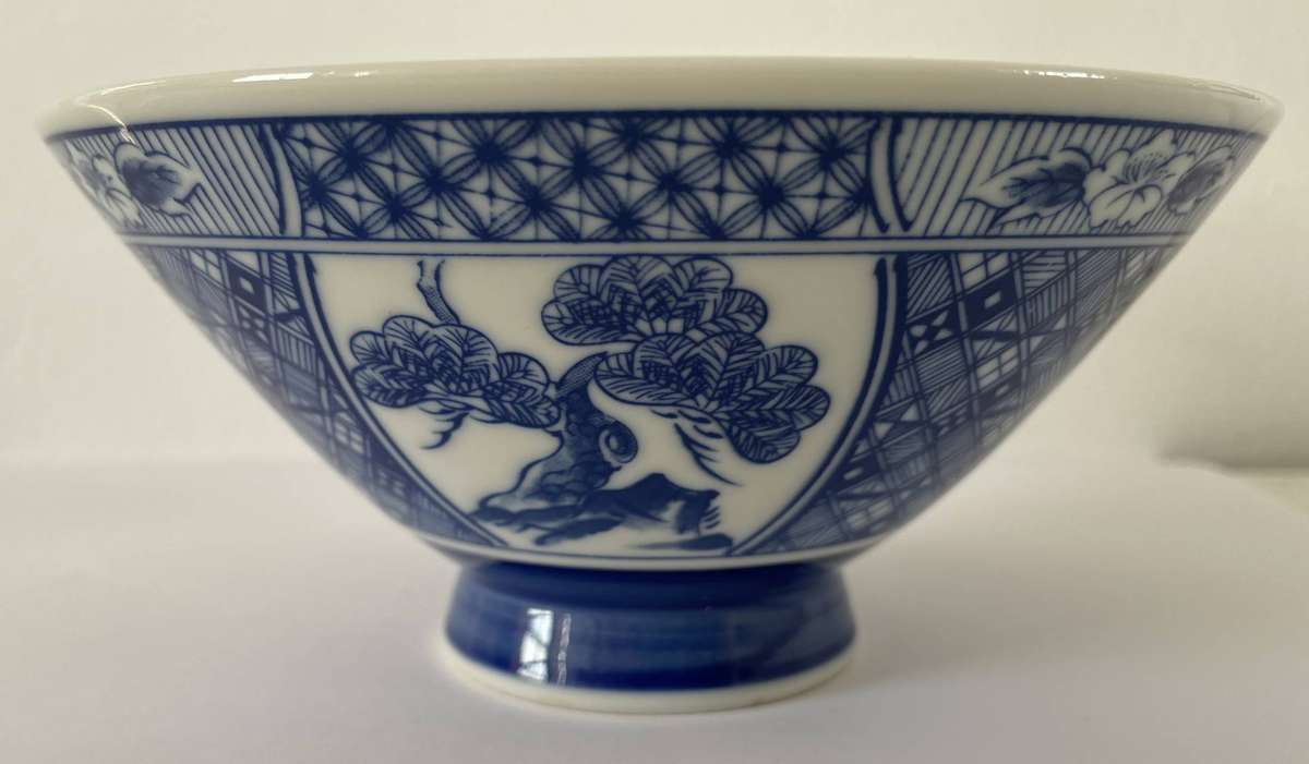 GENUINE IMPERIAL IMARI BOWL WITH ORIGINAL LABEL ATTACHED - IMMACULATE CONDITION - 15CM