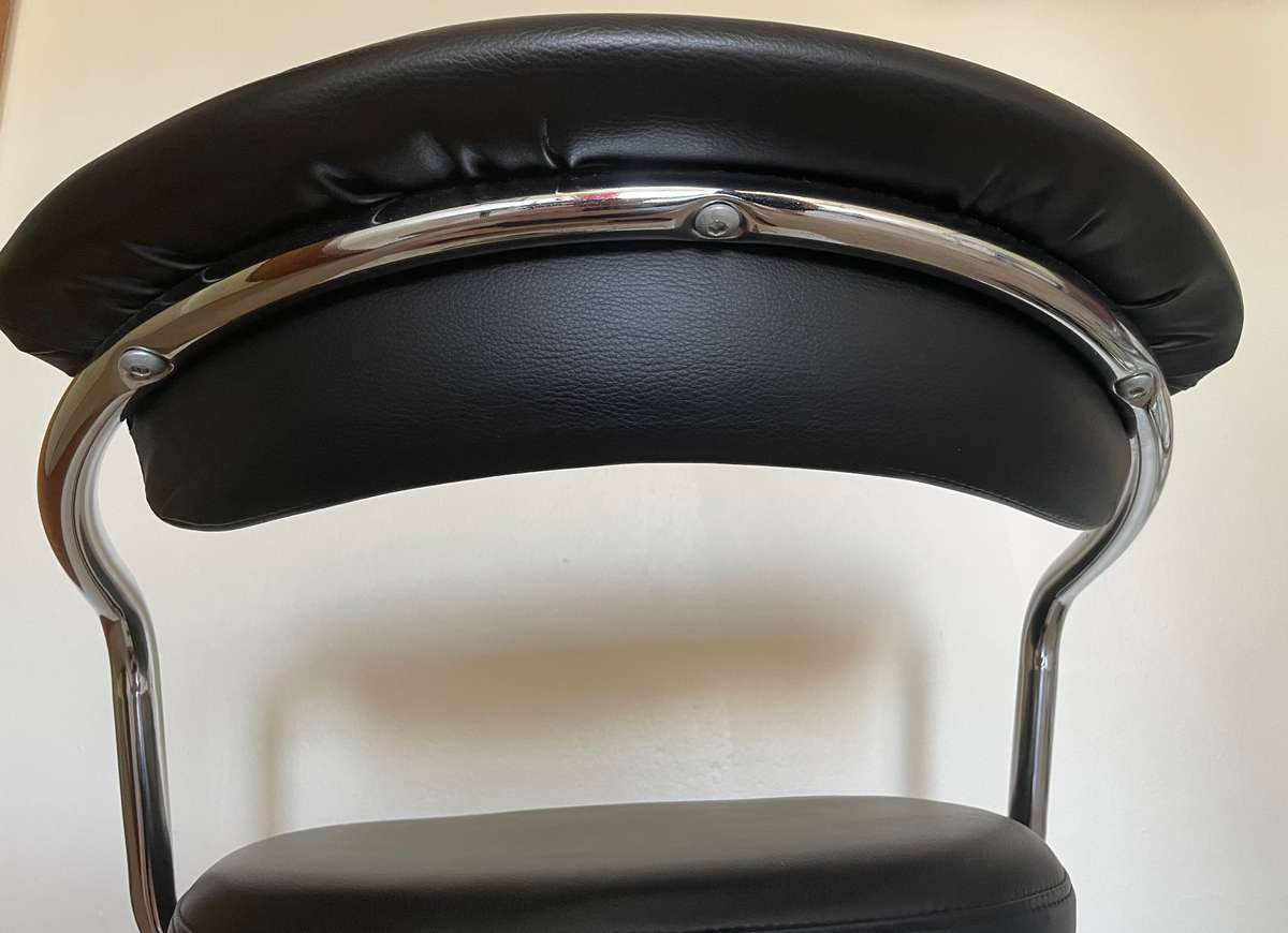 ADJUSTABLE BAR STOOL - KITCHEN COUNTER STOOL