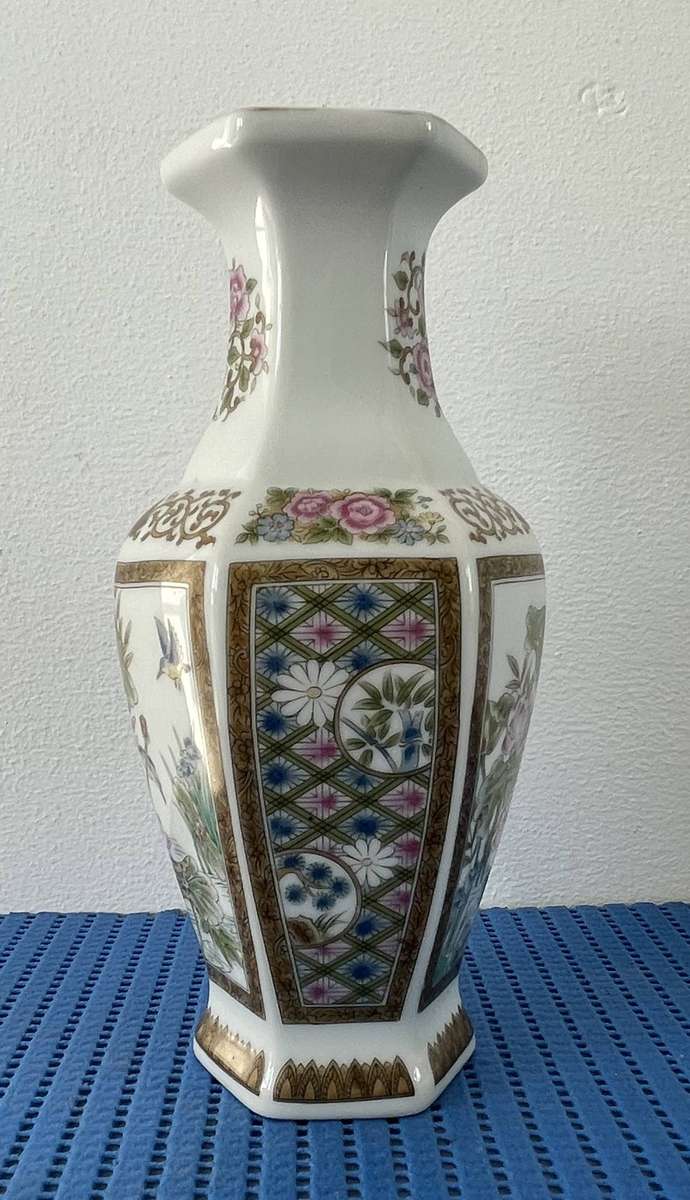 ORIENTAL VASE AND BOWL - 20.5CM - IMMACULATE CONDITION