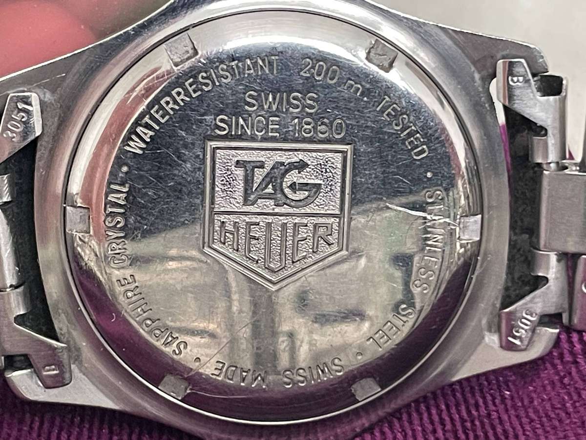 TAG HEUER PROFESSIONAL MANS WATCH - 200 METERS - MODEL WK1112/0 - STOPPED WORKING
