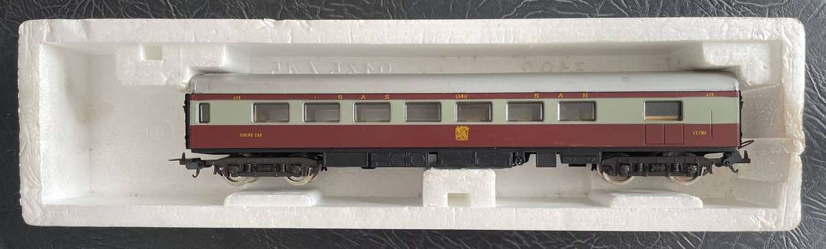 HO MODEL TRAINS - LIMA -  SAR DINING CAR