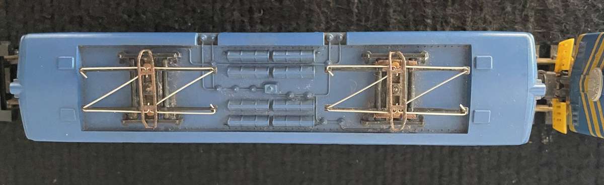 HO MODEL TRAINS - LIMA - SAR BLUE TRAIN LOCOMOTIVE & BLUE TRAIN DUMMY LOCOMOTIVE